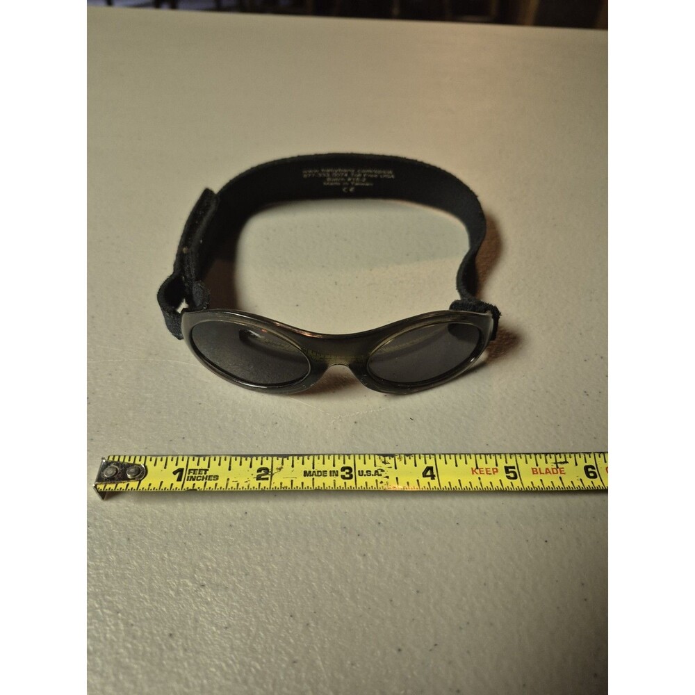 Baby Banz Sunglasses Wrap Around Black 0-2 Years Old Sunglasses 🕶️ ☀️ Used
